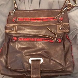 Hobo style crossbody bag